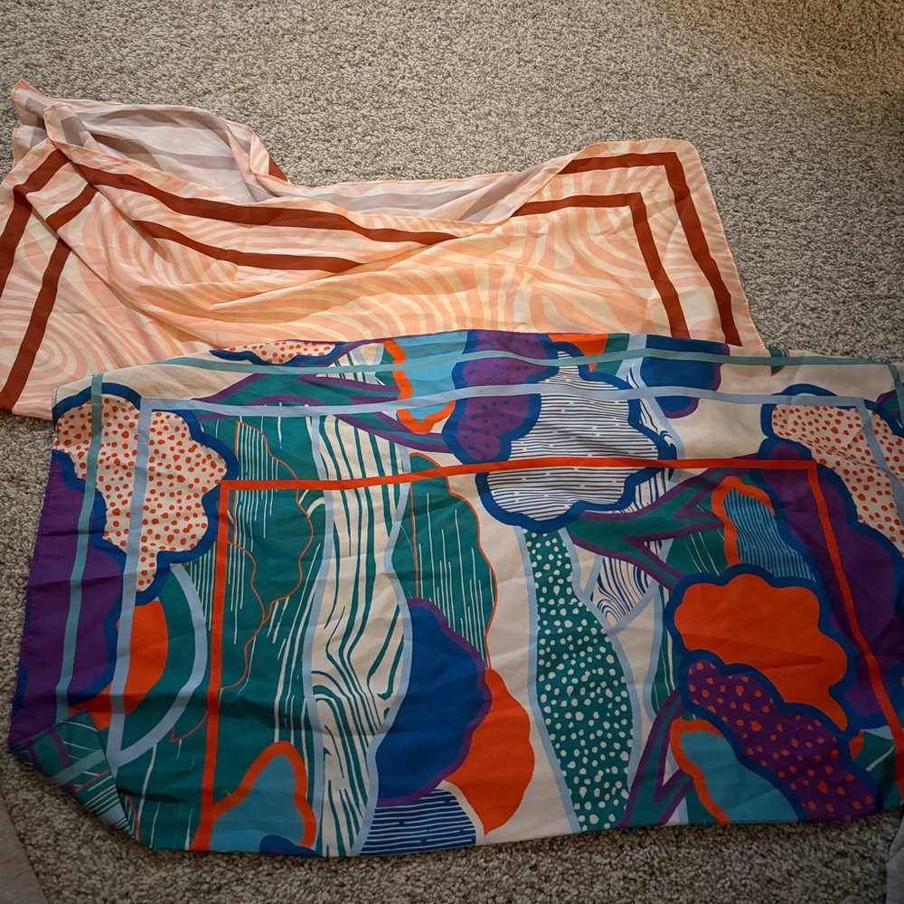 Set of 2 Urban Outfitters Scarves
